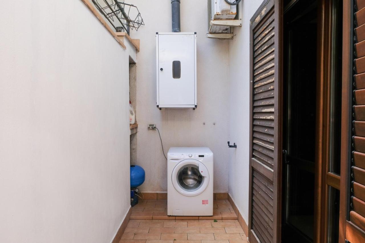 Grande Con Giardino E Bbq Vicino Al Mare Vakantiehuis Mondello
